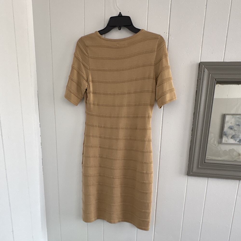 Calvin Klein Tan Ribbed Knit Scoop Neck Short Sleeve Sheath Dress Knee M - Picture 4 of 4